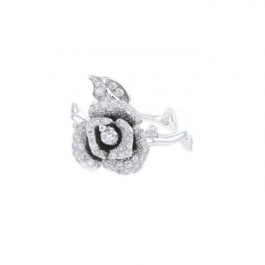 Bague Dior Rose Dior Bagatelle petit modèle en or blanc et diamants