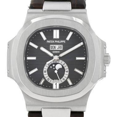 Montre Patek Philippe Nautilus en acier brossé Ref: Patek Philippe - 5726  Vers 2015
